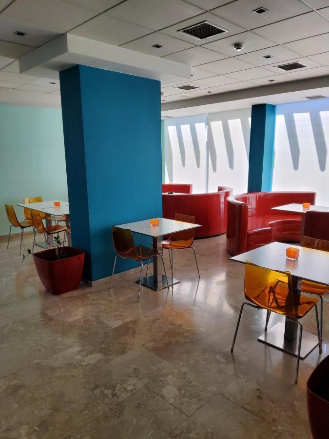 Argo Otel Skaramangás Dış mekan fotoğraf